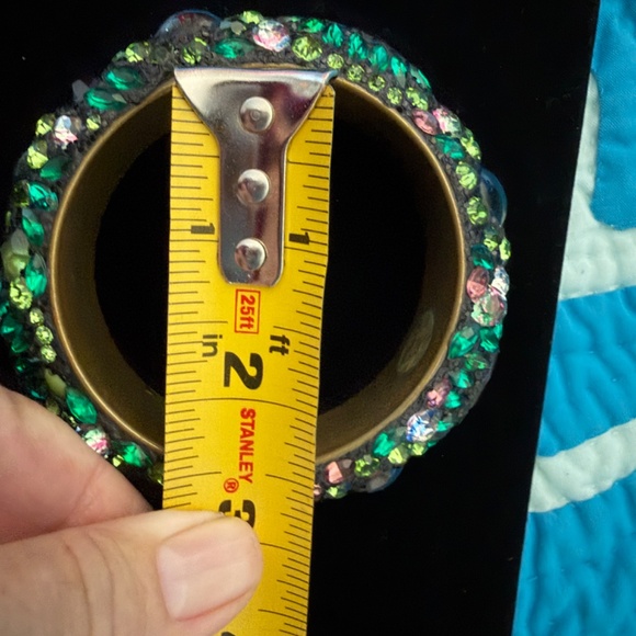 1982 Green Rhinestone Maximalist Bangle - Picture 4 of 7